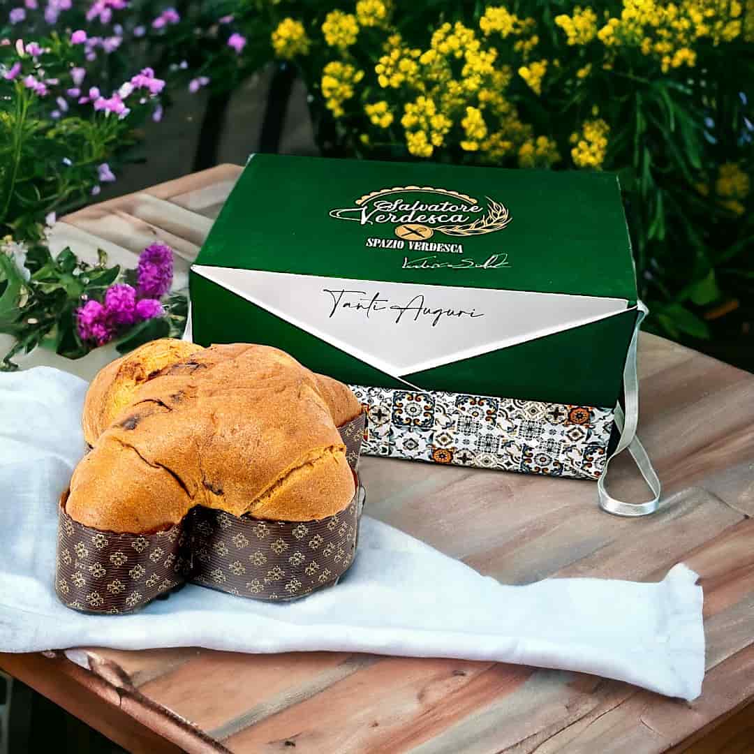Colomba artigianale Molfettone fichi freschi e cioccolato 1 Kg - senza lattosio - Salvatore Verdesca