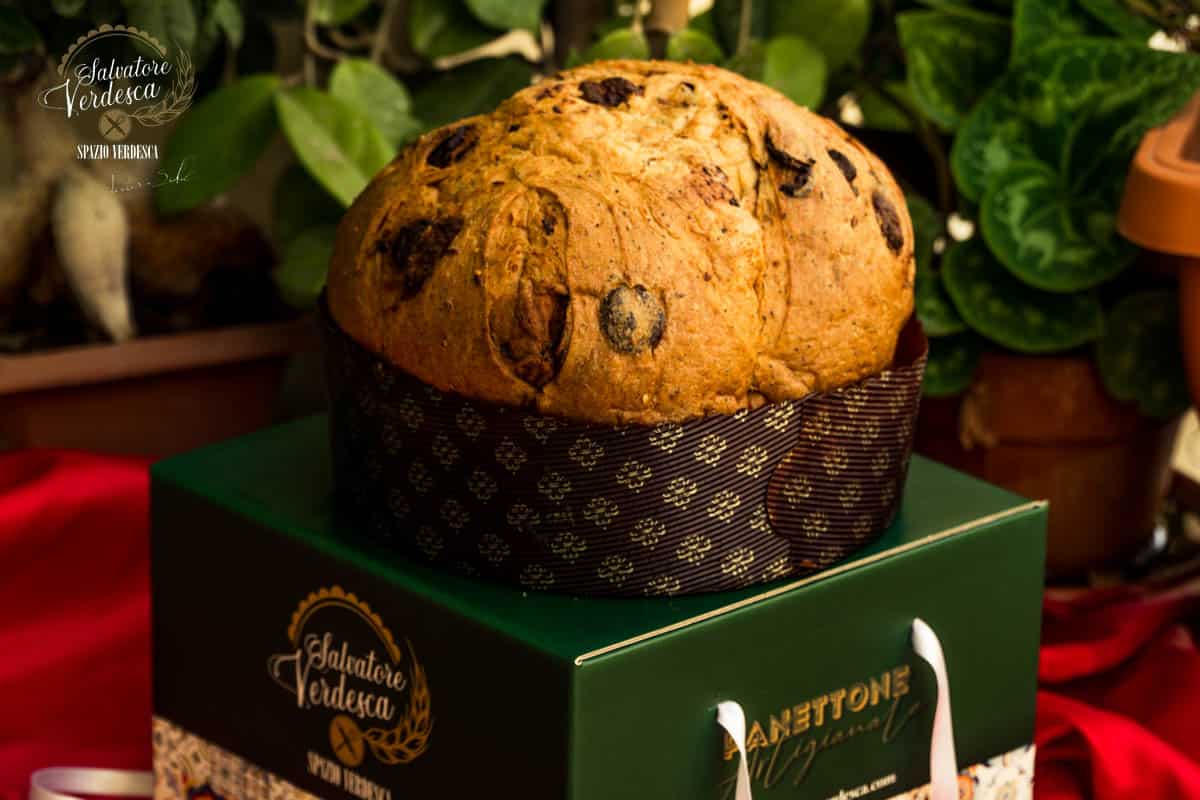 Panettone Cereali e Frutti di bosco - 1 KG. - Salvatore Verdesca